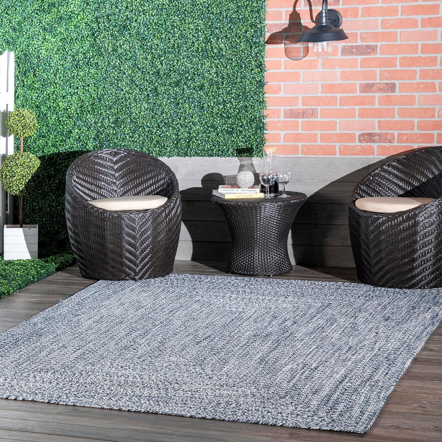 nuLOOM 2' x 8' Solid Hand Braided Indoor/Outdoor Area Rug, Pet-Friendly, High Traffic, Weather Resistant, for Patio, Balcony, Bedroom, Living, Dining Room, Wynn Navy